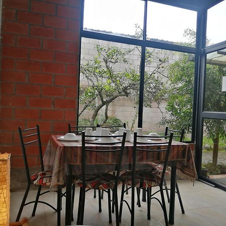 Home Capybara Stay Mindo Ngoại thất bức ảnh