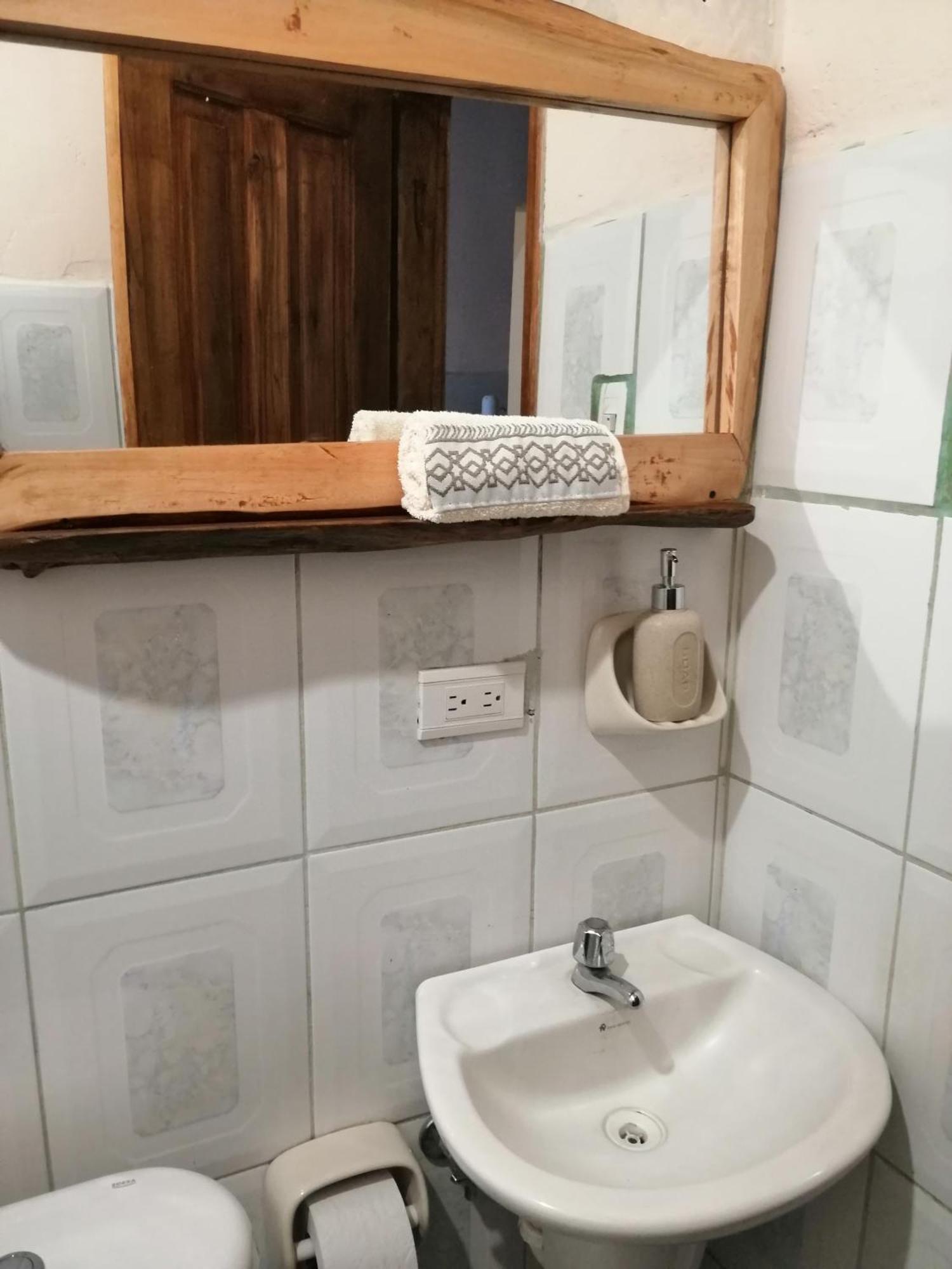 Home Capybara Stay Mindo Ngoại thất bức ảnh